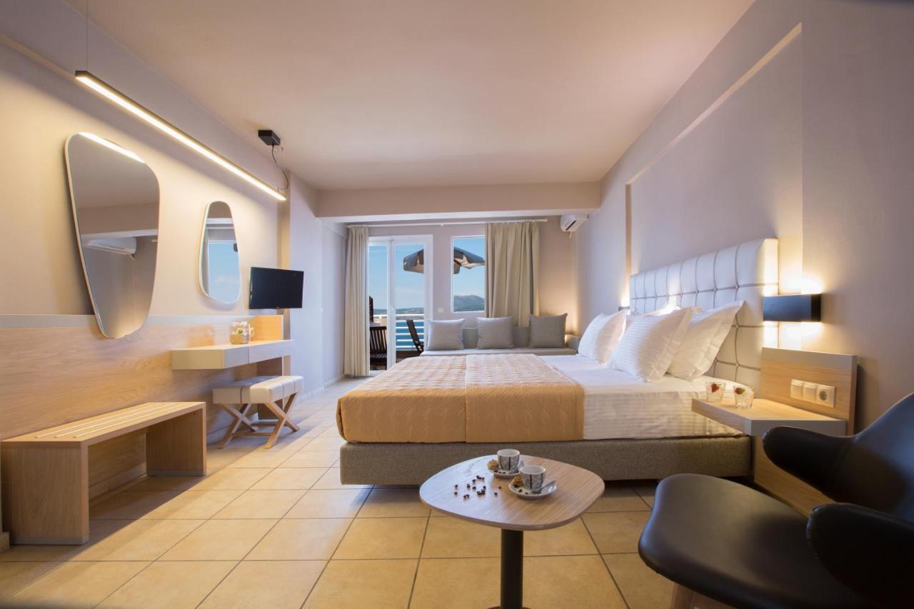 Adriatica Hotel Никиана Екстериор снимка