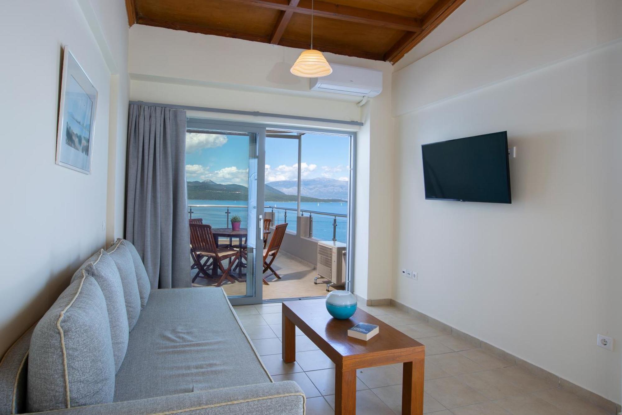 Adriatica Hotel Никиана Екстериор снимка
