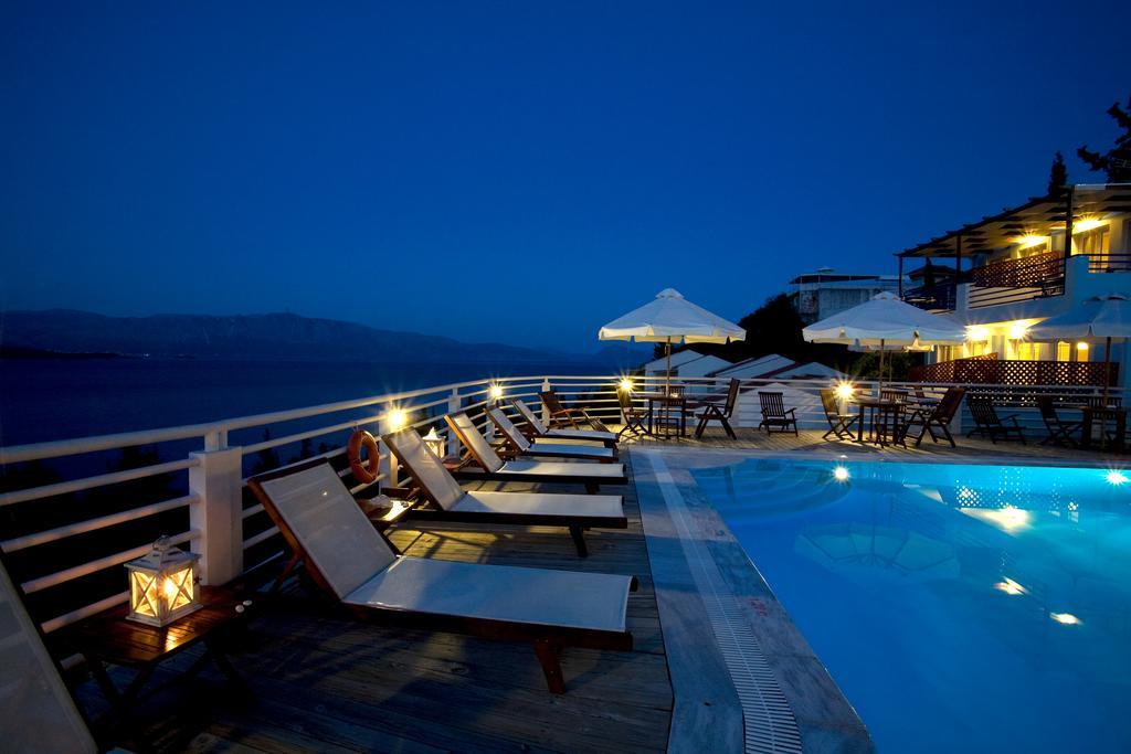 Adriatica Hotel Никиана Екстериор снимка