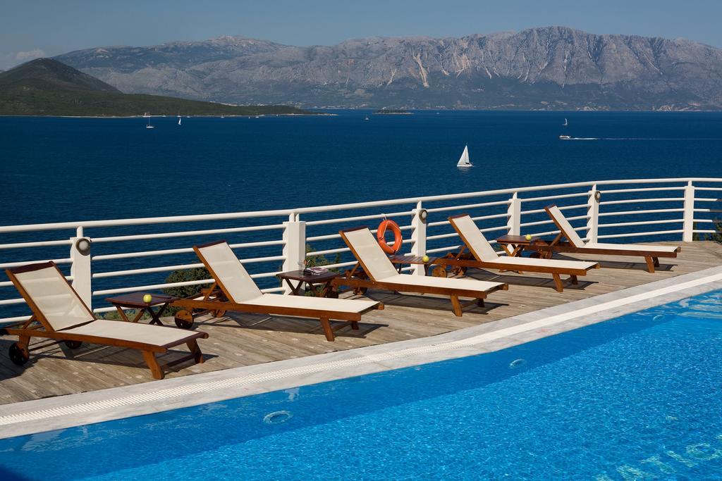 Adriatica Hotel Никиана Екстериор снимка