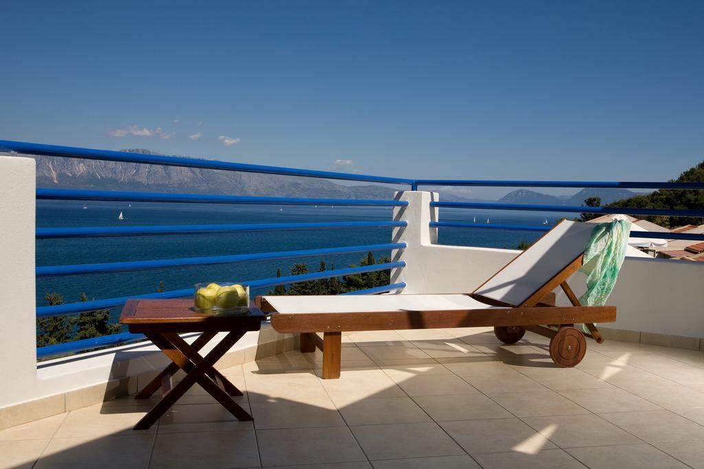 Adriatica Hotel Никиана Екстериор снимка
