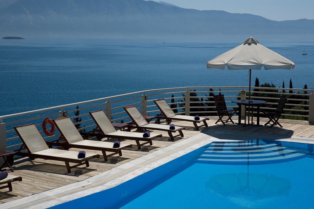 Adriatica Hotel Никиана Екстериор снимка