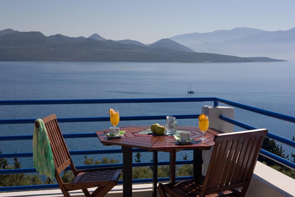 Adriatica Hotel Никиана Екстериор снимка