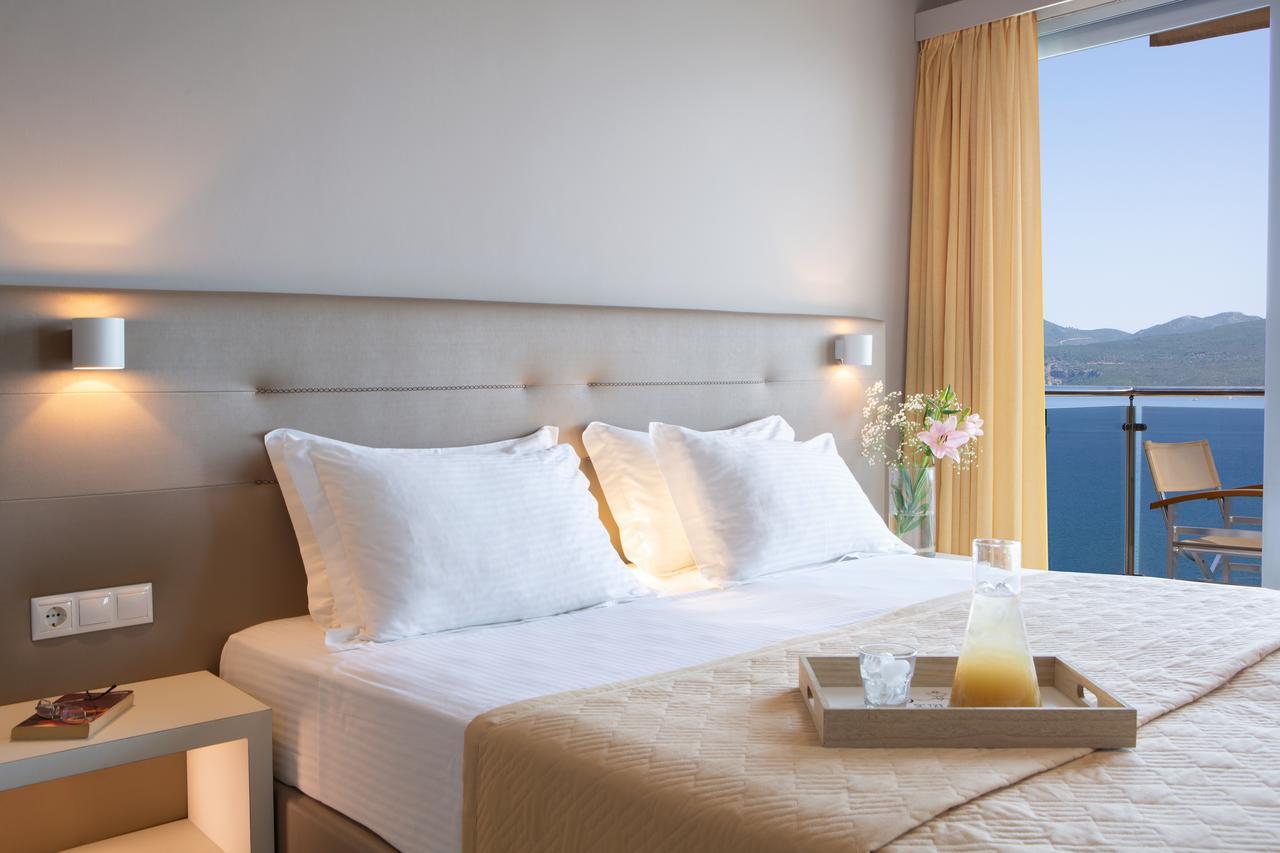 Adriatica Hotel Никиана Екстериор снимка